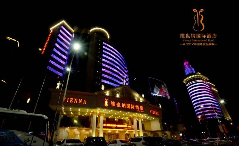 Vienna International Hotel Fenghua Zhongshan Road Buitenkant foto
